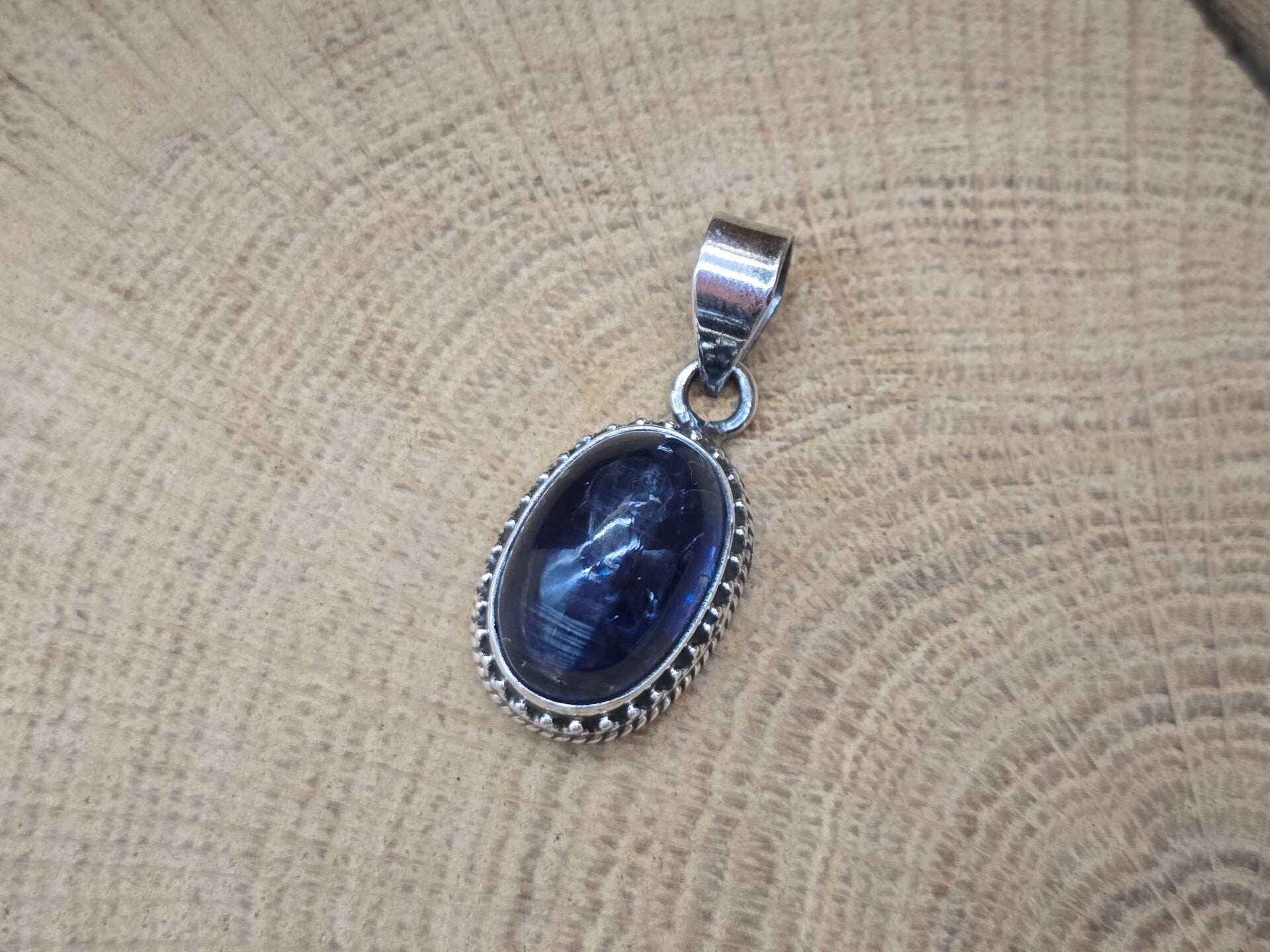 925 zilveren, hanger met Kyaniet