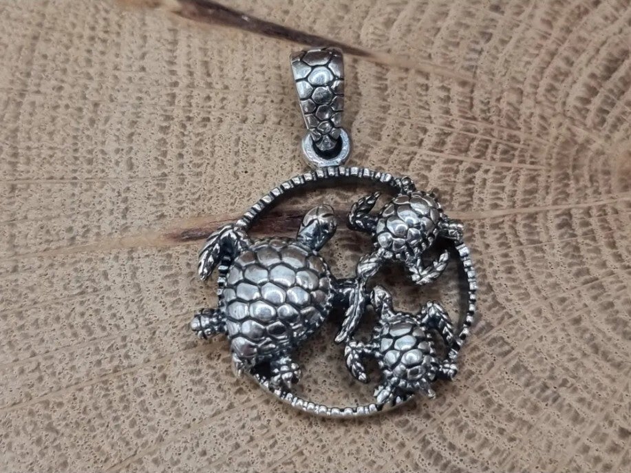 925 zilveren, drietal schildpadden hanger.