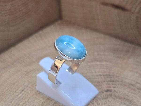 925 zilveren, ring met Larimar. Maat 17