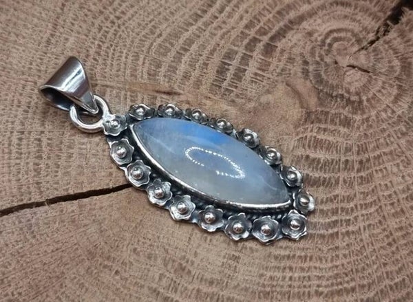 925 zilveren, hanger met Maansteen.