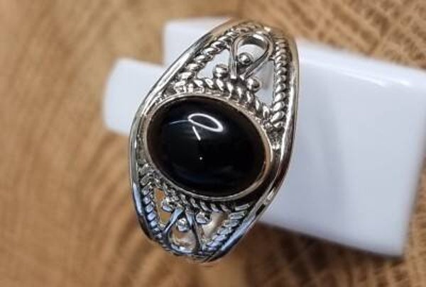 925 zilveren,  ring met Onyx. Maat 18