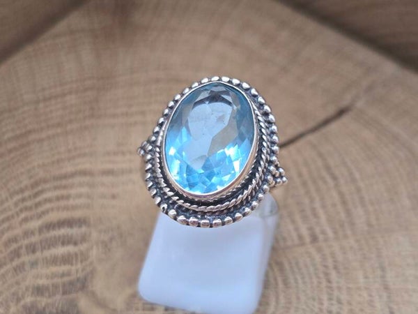 925 zilveren, ring met Topaas maat 17