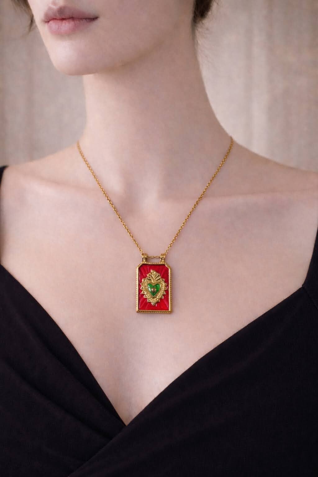 Collier Sacré-Cœur
