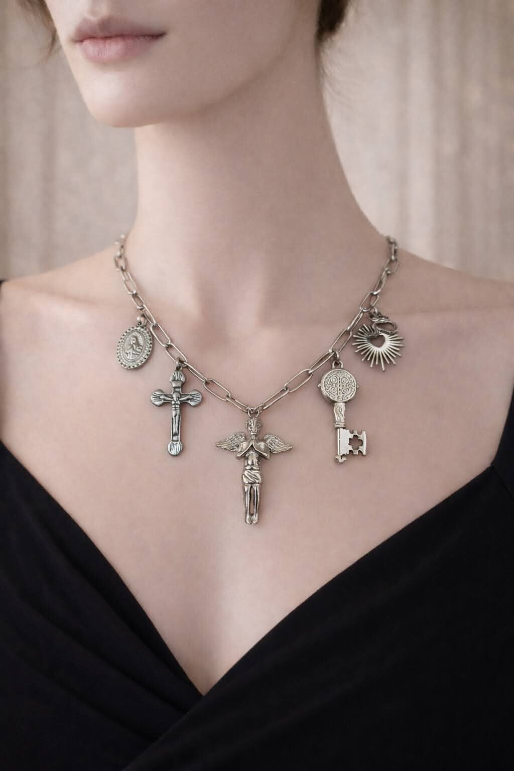 Collier Dévotion