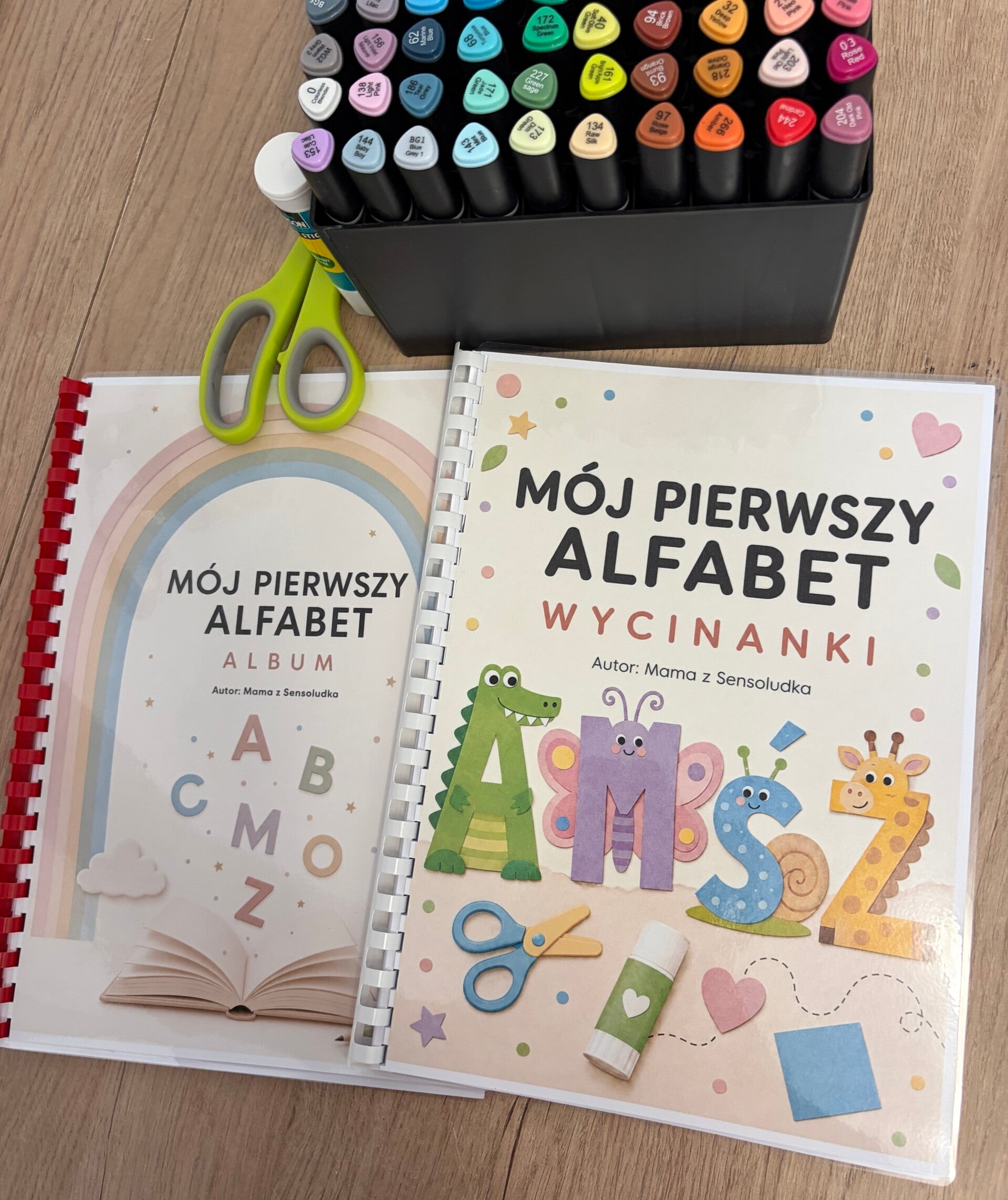 MÓJ PIERWSZY ALFABET – ALBUM I WYCINANKI
