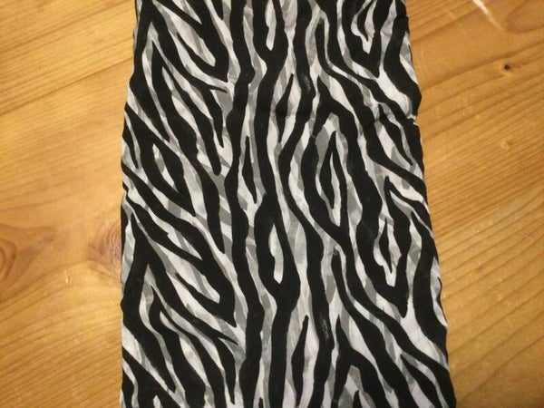 Viscose 250x140 cm zwarte strepen