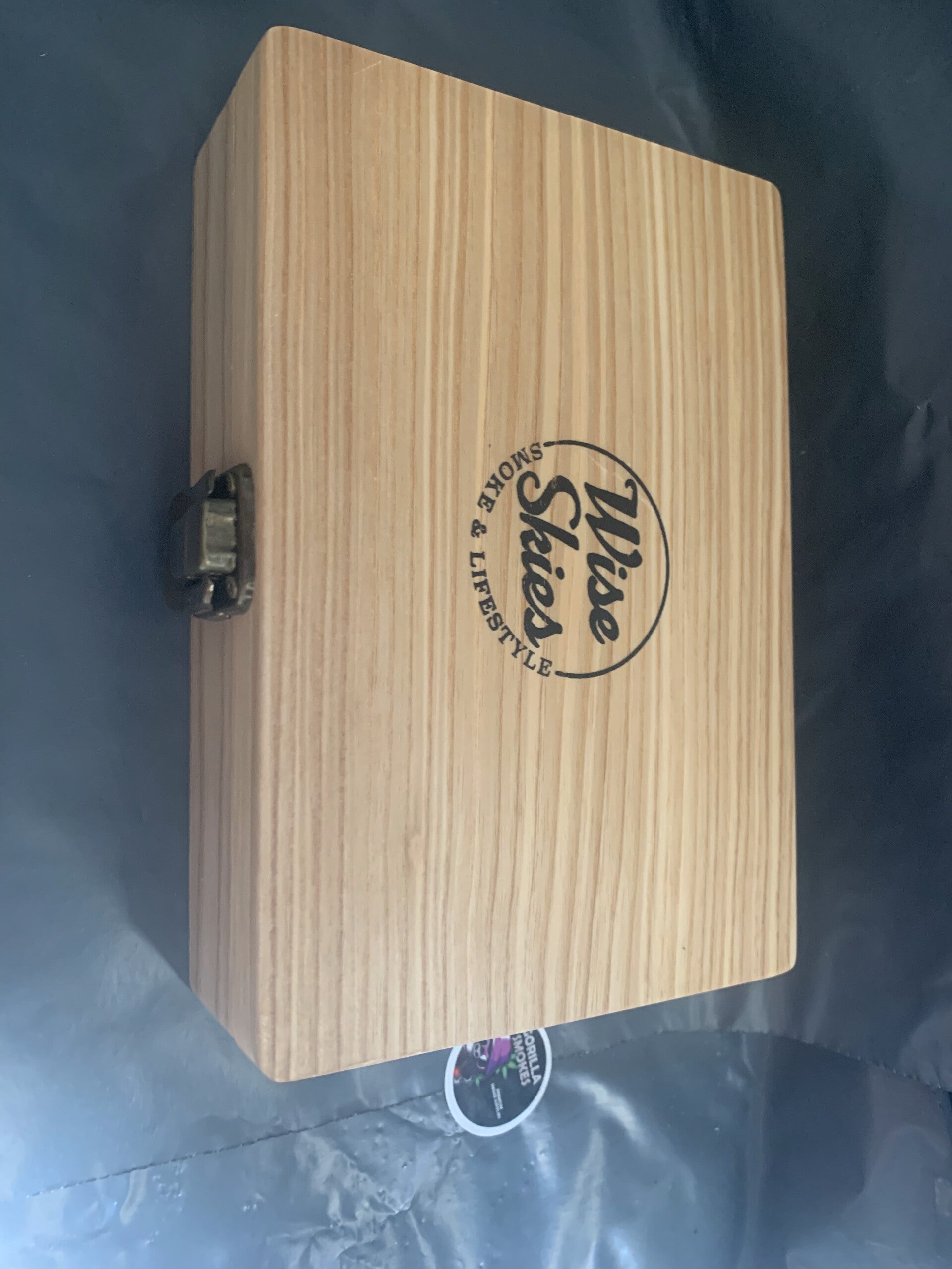 wise skies wood box