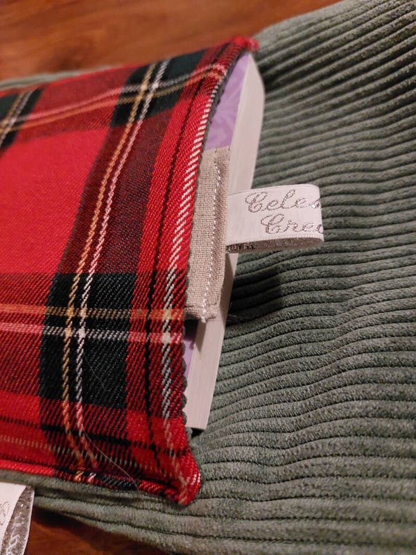 Pochette de livre en tartan écossais