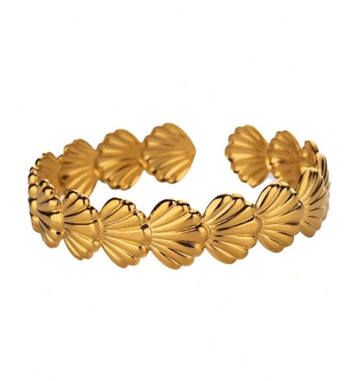 Shell bangle