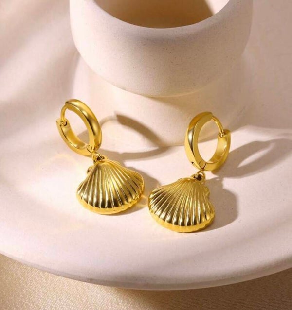 Beach oorbellen goud