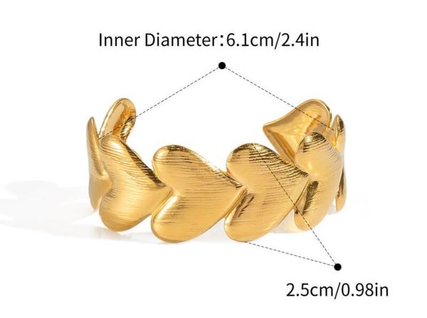 Heart cuff armband goud