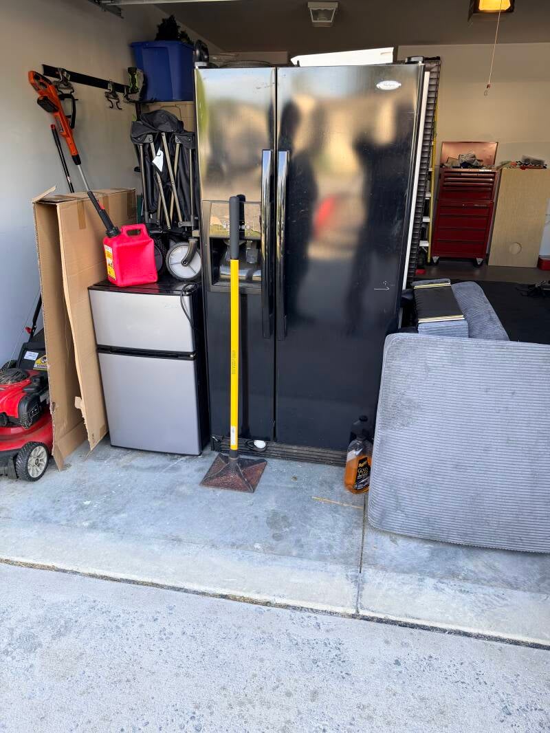     high-point-garage-junk-removal.jpg