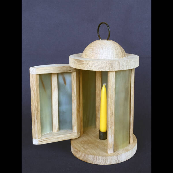 14. Jahrhundert Laterne Horn Fenster