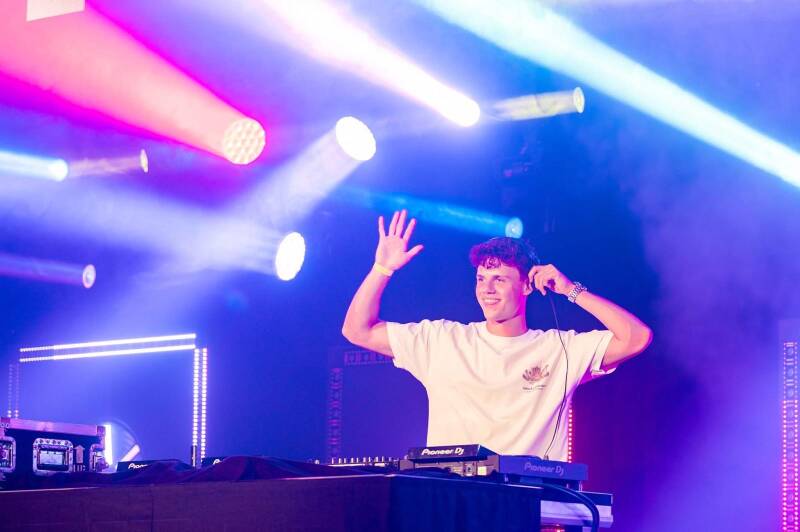 DJ Gies live