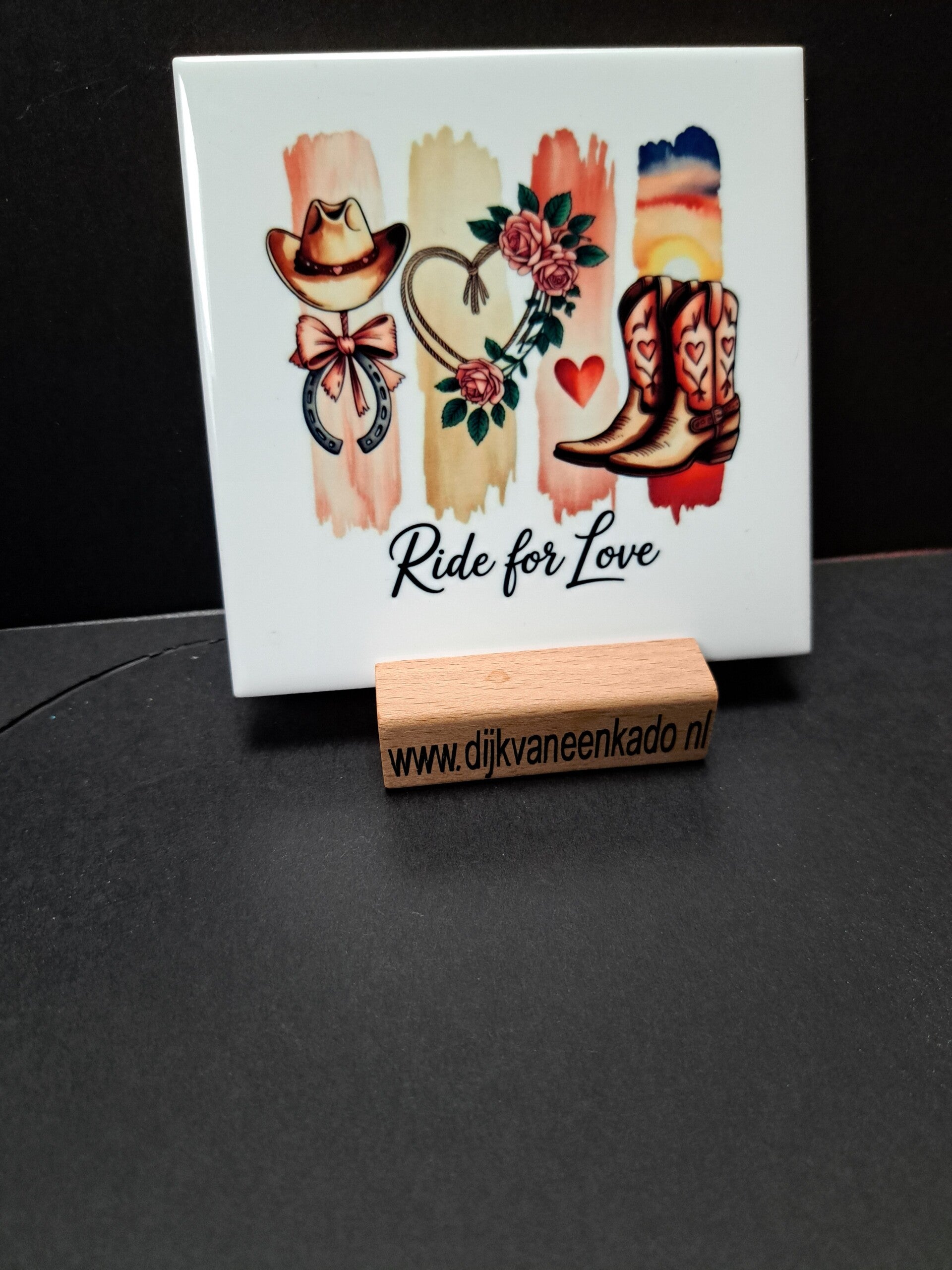 Tegel Let´s ride paarden