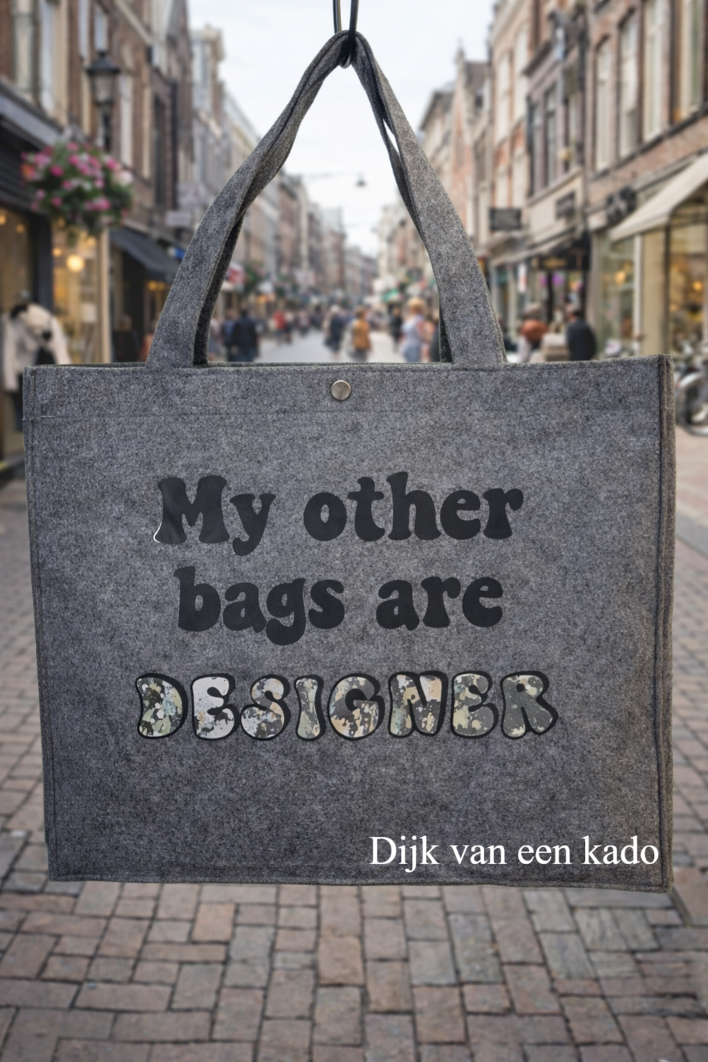 Vilten tas met bedrukking: My other bags are Designer