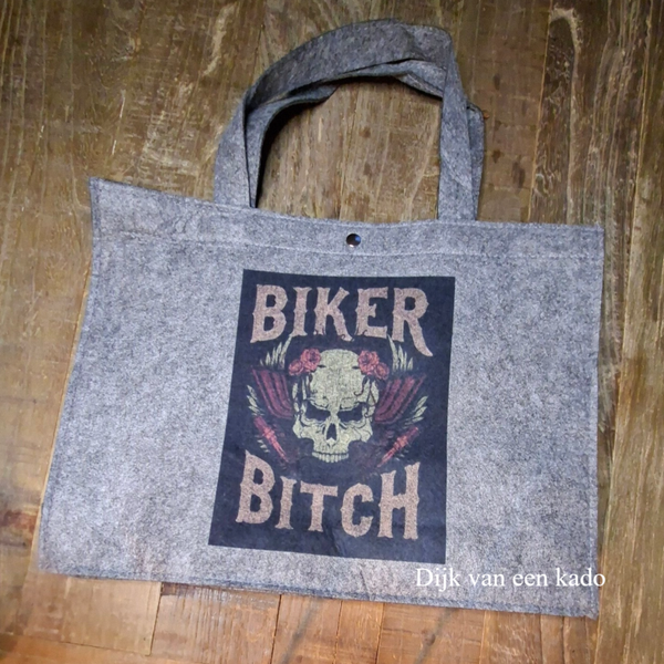 Vilten tas: Biker Bitch