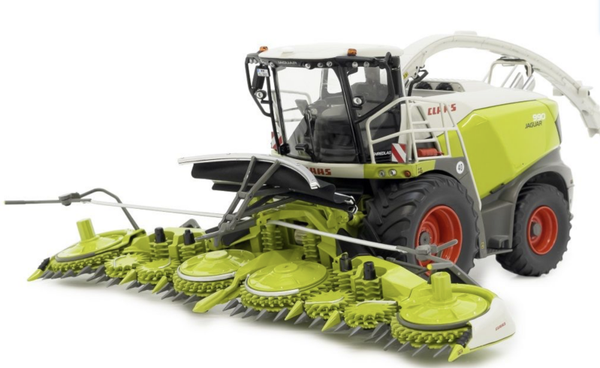 Ensileuse CLAAS Jaguar 990 avec Orbis 900