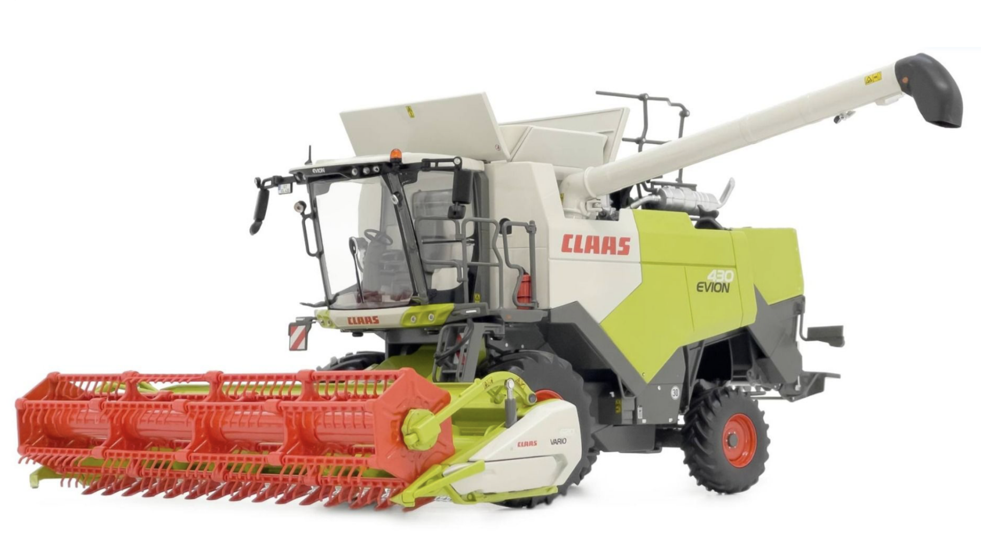 Moissonneuse CLAAS Evion 430 avec coupe Vario 620