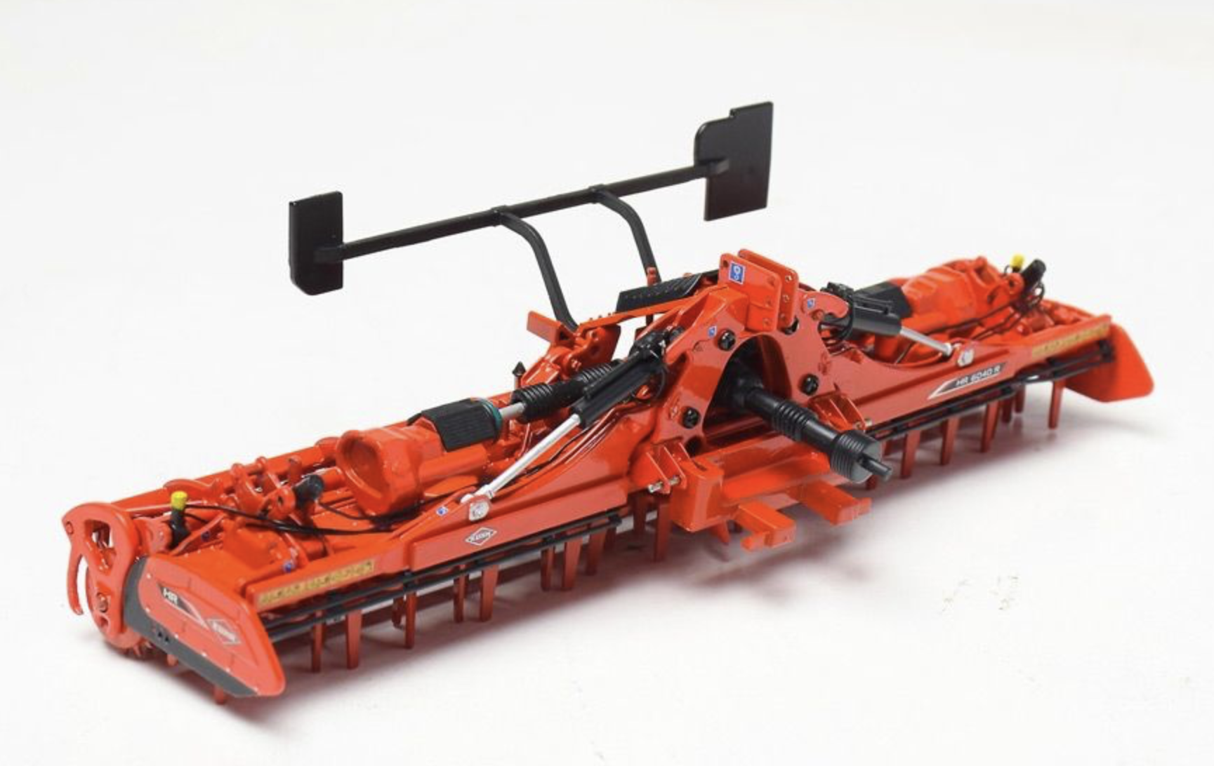 KUHN HR6040