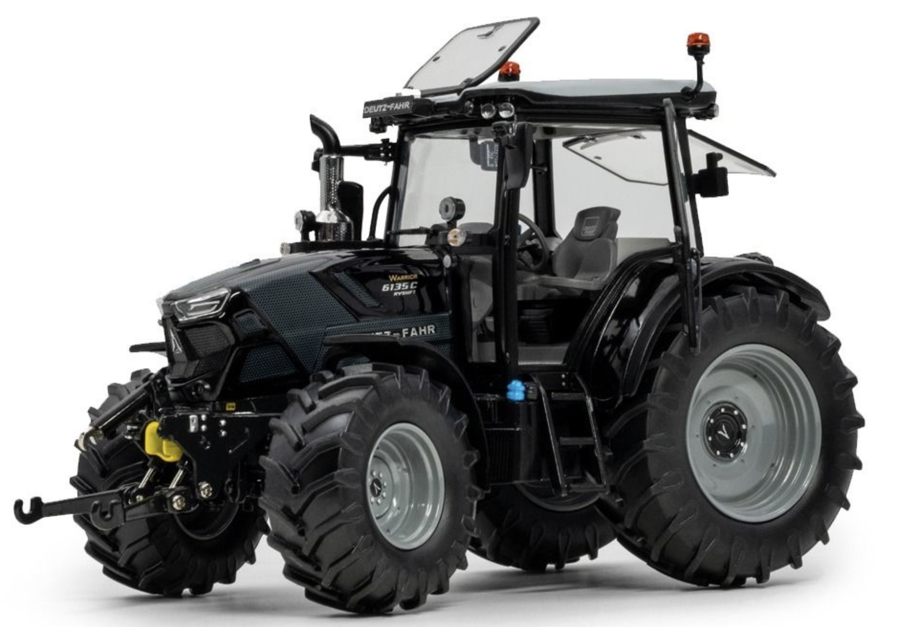 DEUTZ-FAHR 6135 C TTV RVShift Warrior Black - Limité à 1000ex
