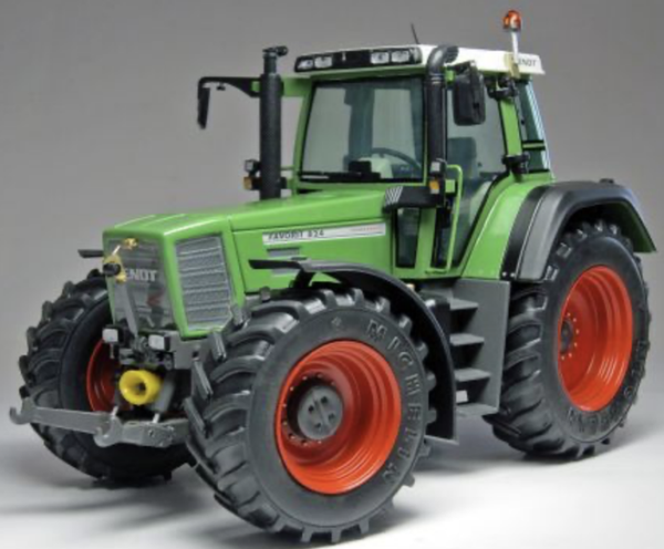 FENDT 824