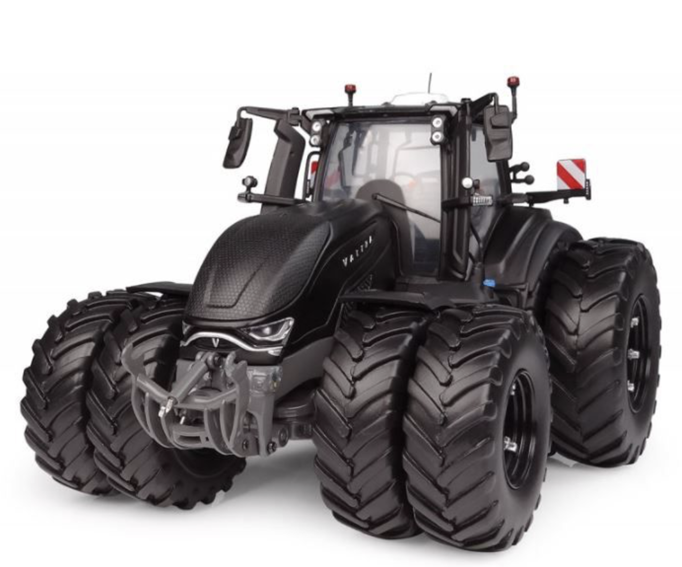 VALTRA S416 UNLIMITED avec roues jumelées - Noir Mat - Limité à 1000ex