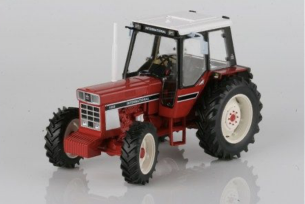 INTERNATIONAL 1055