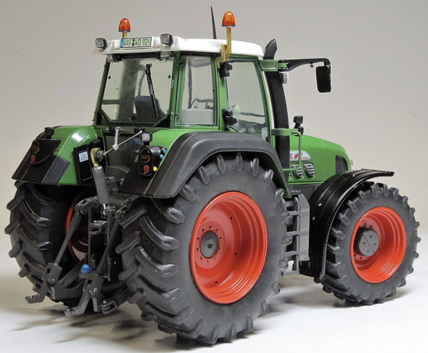 FENDT 924 Vario Génération 2 (1999-2002)