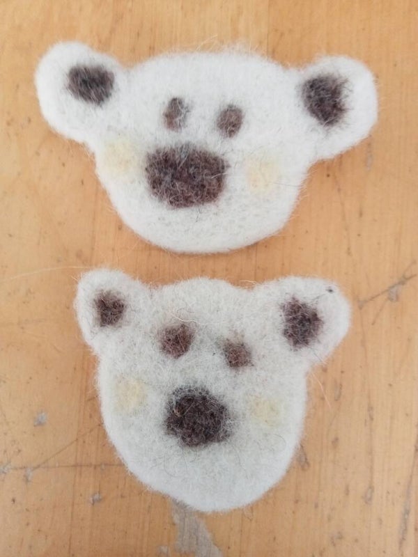 Wollen beren broche 10065