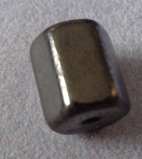 Hematiet Zeshoekige magnetische kraal 8 x 10 mm kn90280 Qa