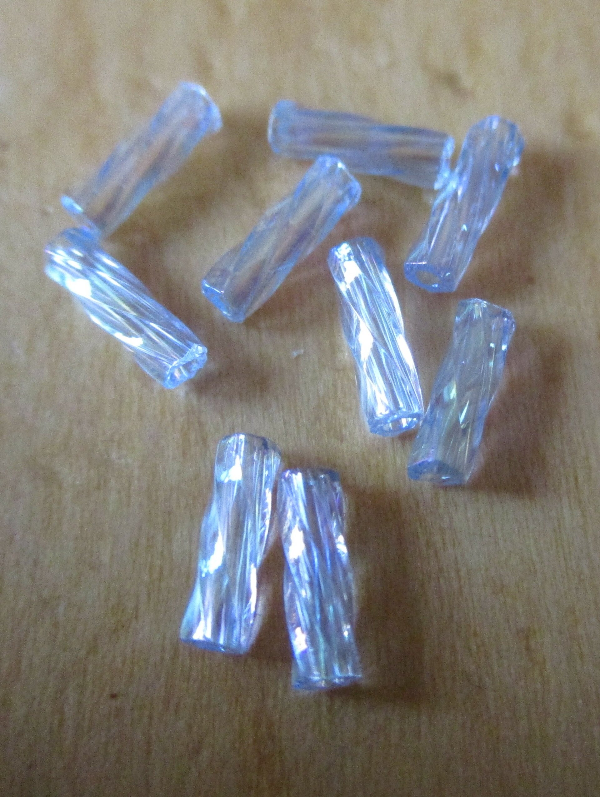 Glazen buisjes kralen lichtblauw 6 x 2 mm kr90924 k19