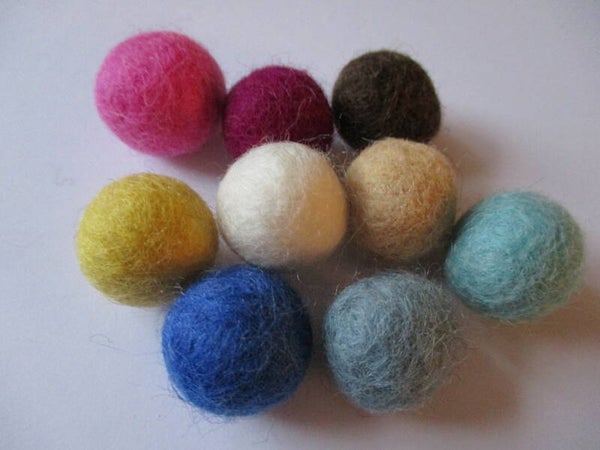 Gekleurde ballen wolvilt 20 mm kr90010 Va