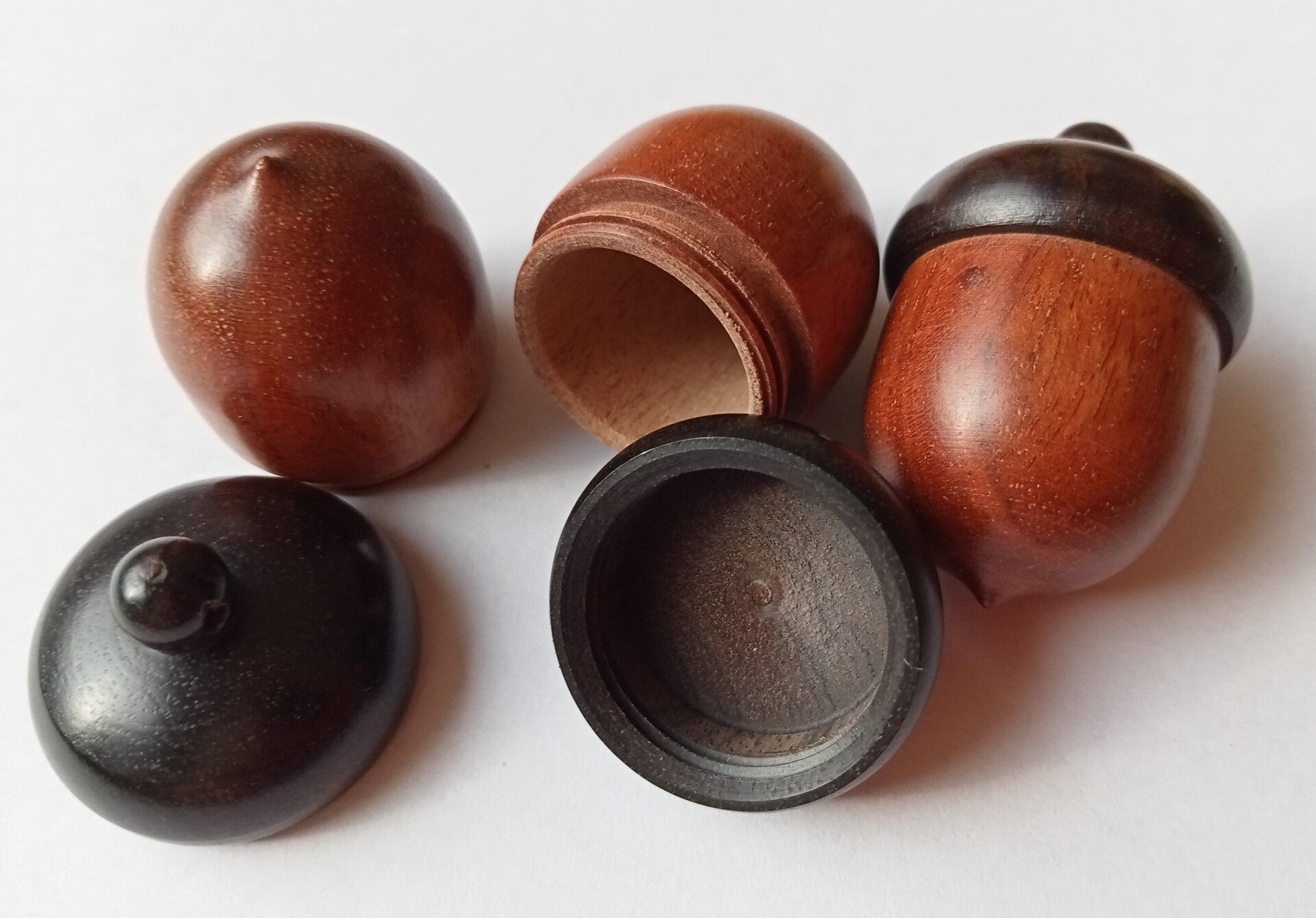 Houten eikeltjeshanger 90968 k22