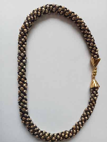 Reparatie ingewikkelde armband of ketting