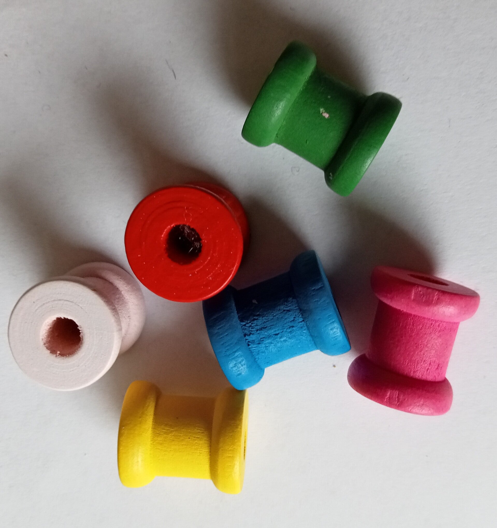 Kleine gekleurde houten klosjes 15 mm 91012 Wa