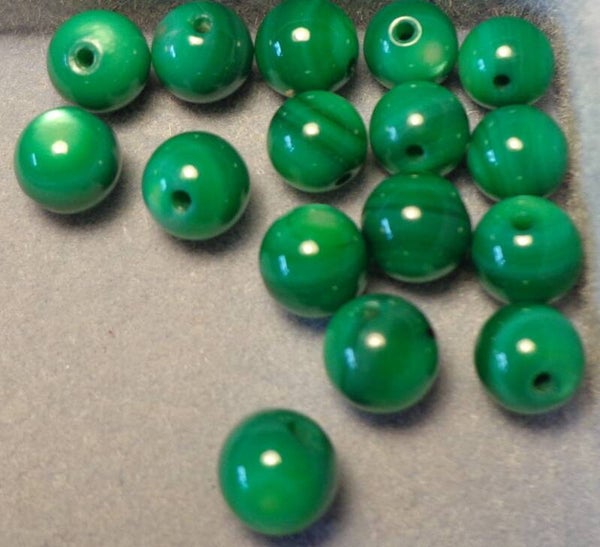 Schelpkralen groene parelmoer kraaltjes 5 mm kr90122 k7