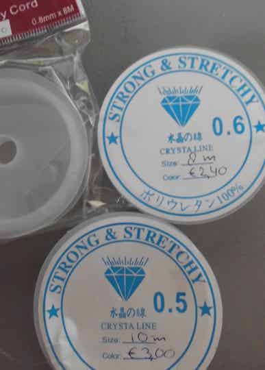 Nylon draad elastisch transparant in 4 diktes per klosje dk90008