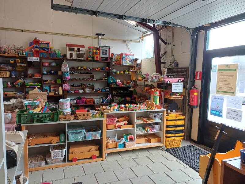  kringloopwinkel Jan Vink stichting in Sint Michielsgestel