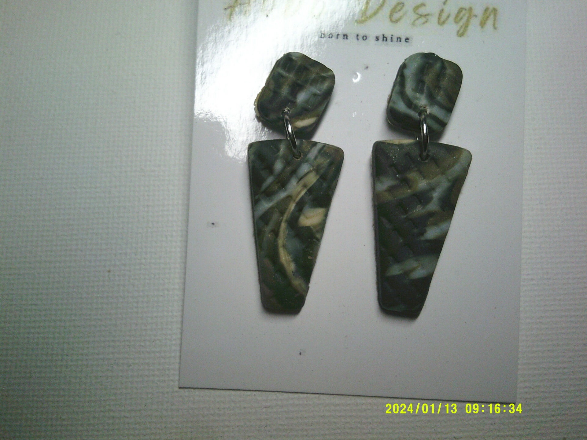 Kleine oorhanger in groen blauw dessin