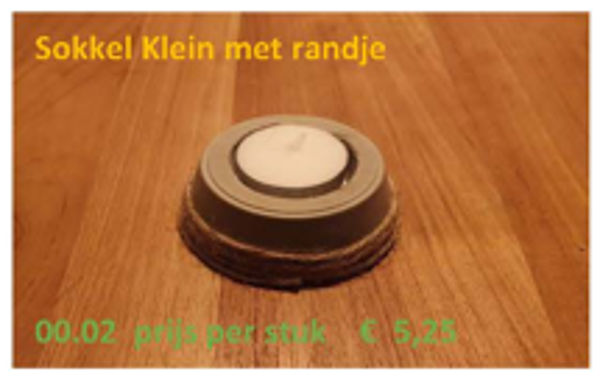 Sokkel met rand