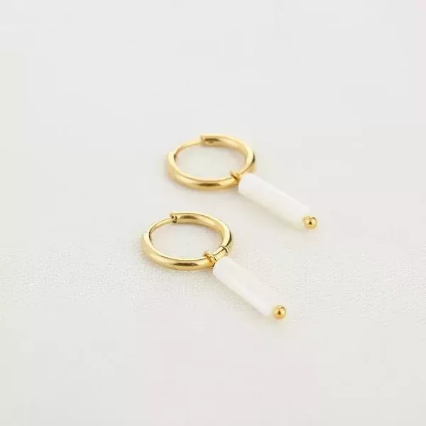 Hoops met natuursteen hanger wit