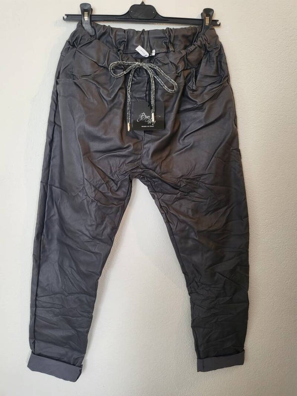 Hose grau schimmernd, Gr. 38 - 42/44