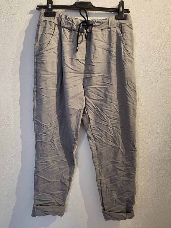 Hose hellgrau, Gr. bis 36 - 42/44 - 1x verfügbar