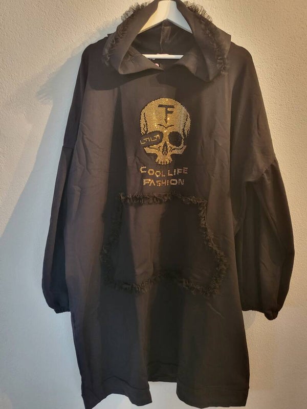 Longpullover schwarz mit Strasstotenkopf, Gr. 38 - 52, 1x verfügbar