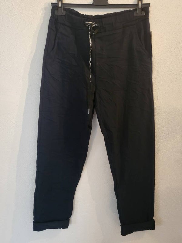 Hose dunkelblau, Gr. 38 - 40/42, 2x verfügbar