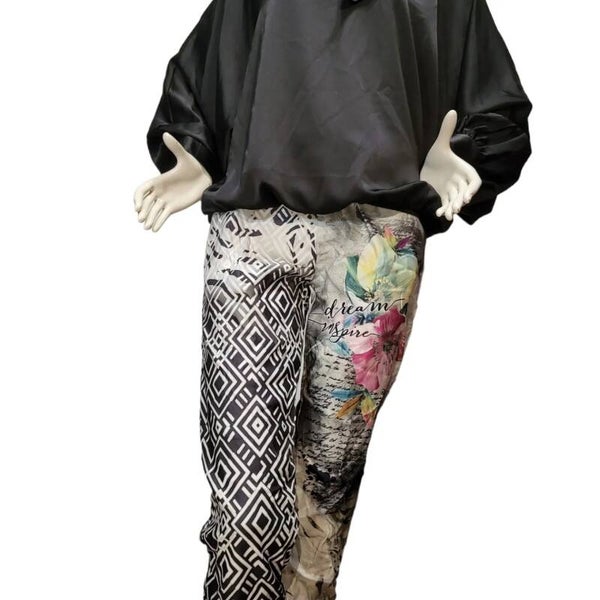 Hose schwar/weiss/grau mit farbigen Blumen, Gr. 38 - 42 - 2x verfügbar