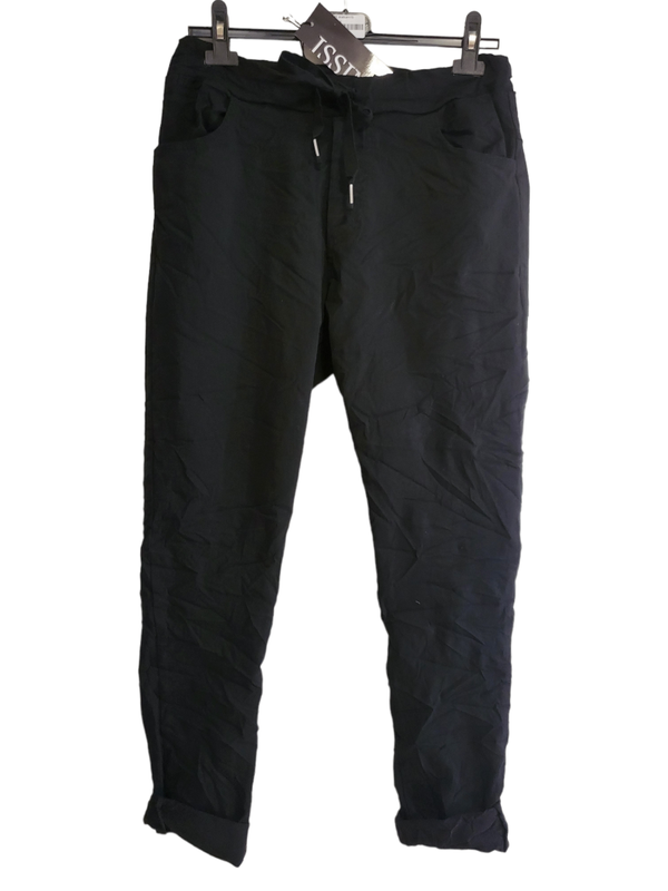 ISSIMA Stretchhose schwarz, Gr. 38 - 42, 1x verfügbar