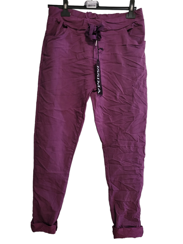 ISSIMA Stretchhose brombeere, Gr. 38 - 42, 1x verfügbar