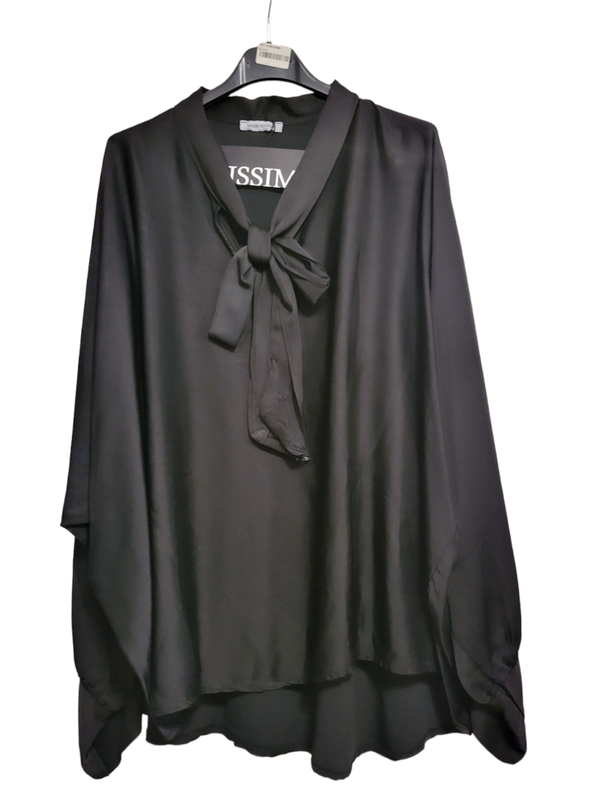 Bluse schwarz mit Schleife, Gr. 38 - 44 - 1x verfügbar